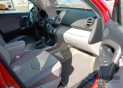 2006 Toyota Rav4 from USA, damaged, VIN JTMBD33V965040398